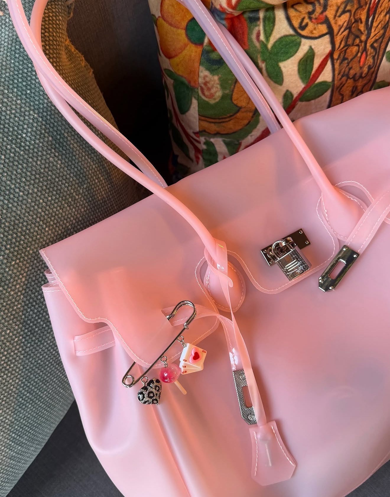 Jelly Bag pflegen & reinigen – so bleibt sie immer wie neu - JELLY FIRKING BAG