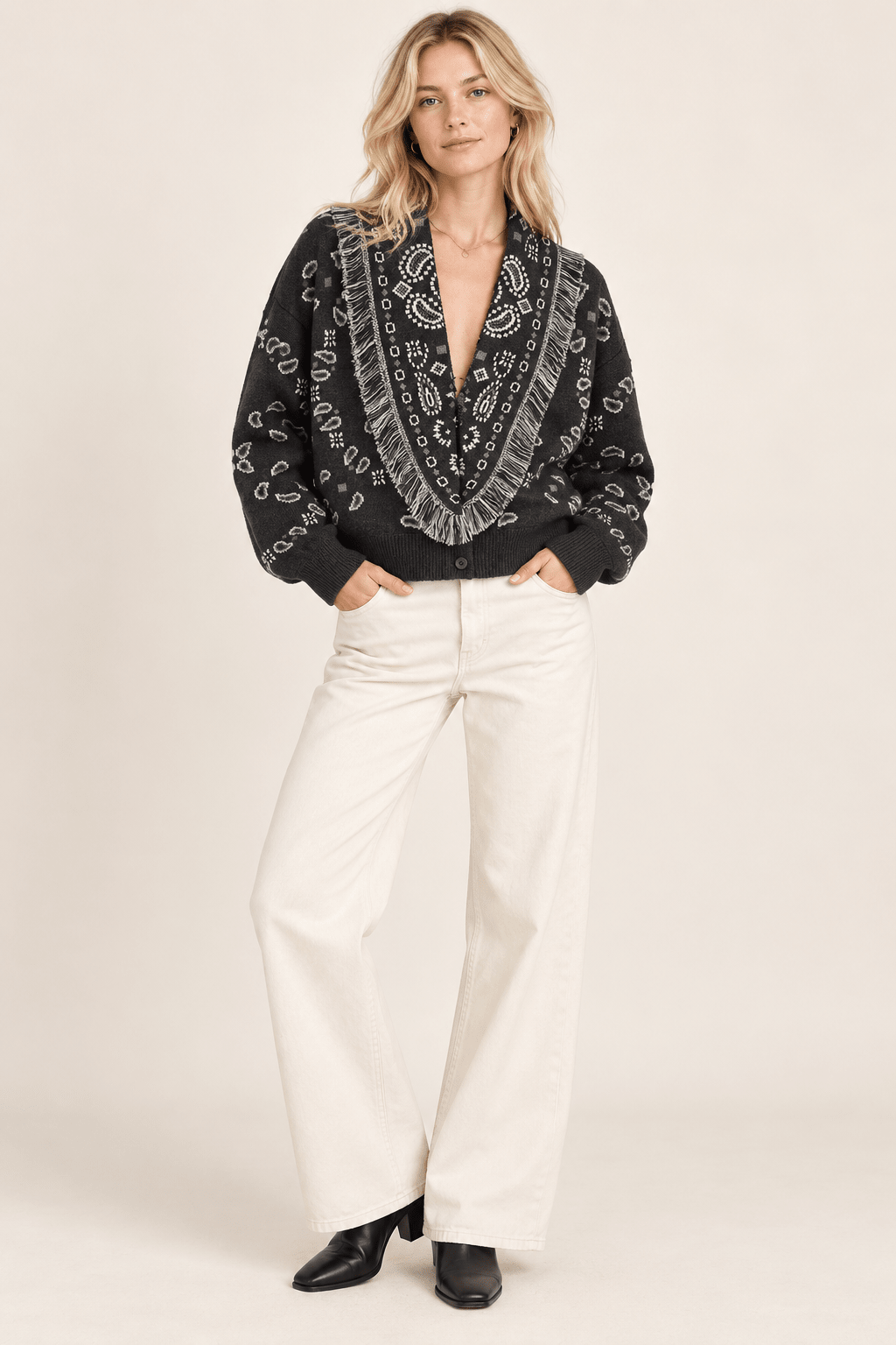 AMARA – Fransen Strickcardigan - ZAYVI