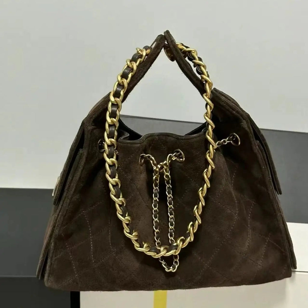 MALIA – Dunkelbraune gesteppte Bucket Bag - ZAYVI