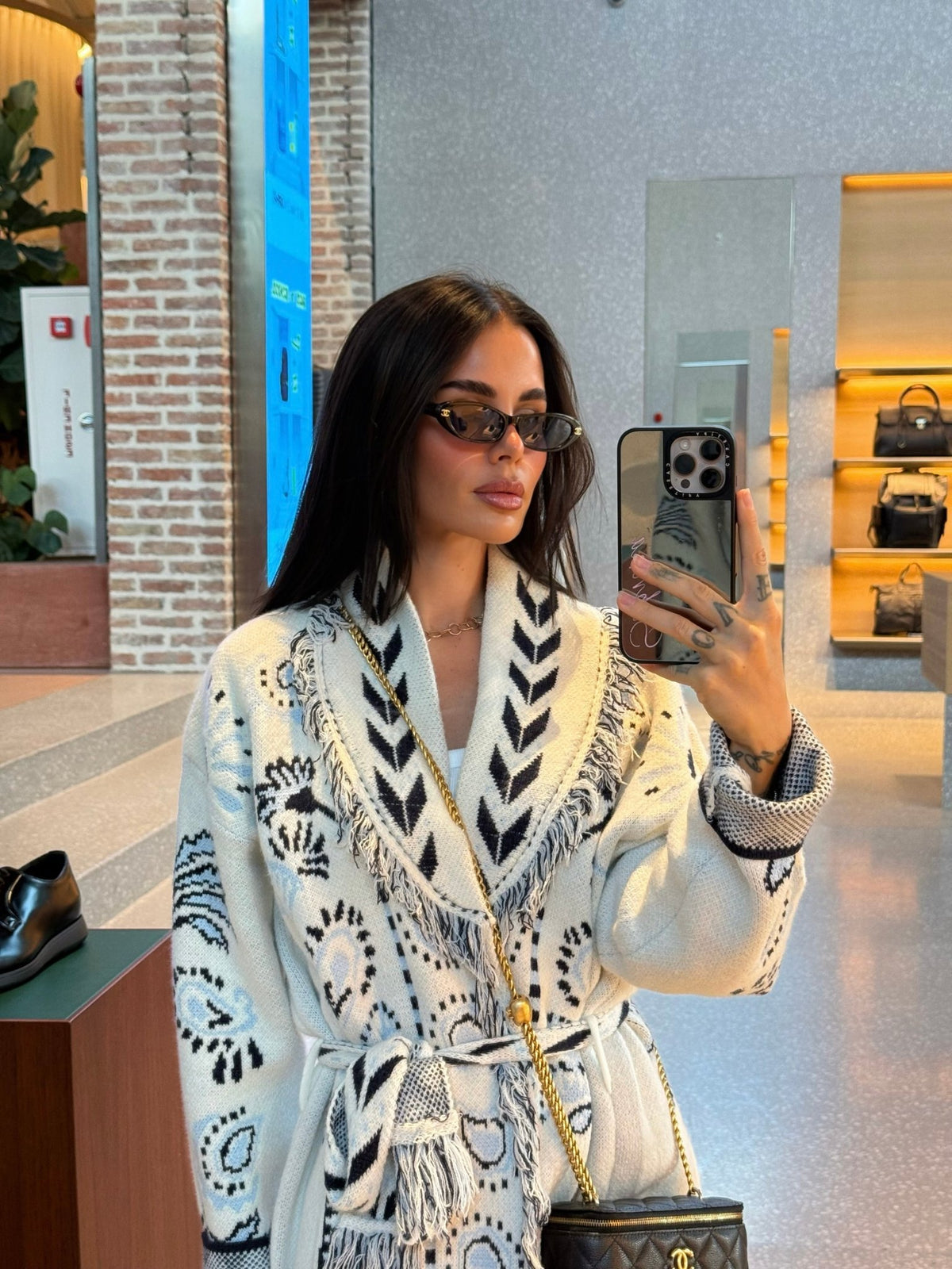 SIENNA – Dunkelblaue Wolljacke mit Bindegürtel - ZAYVI