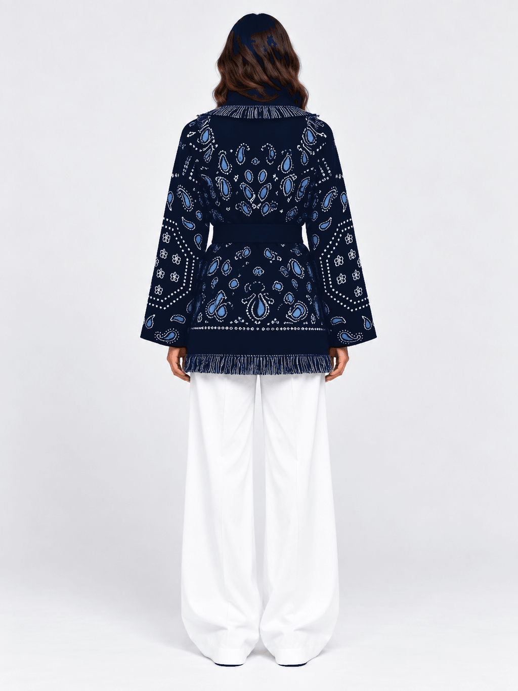 SIENNA – Dunkelblaue Wolljacke mit Bindegürtel - ZAYVI