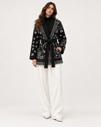 SIENNA – Schwarze Wolljacke mit Bindegürtel - ZAYVI
