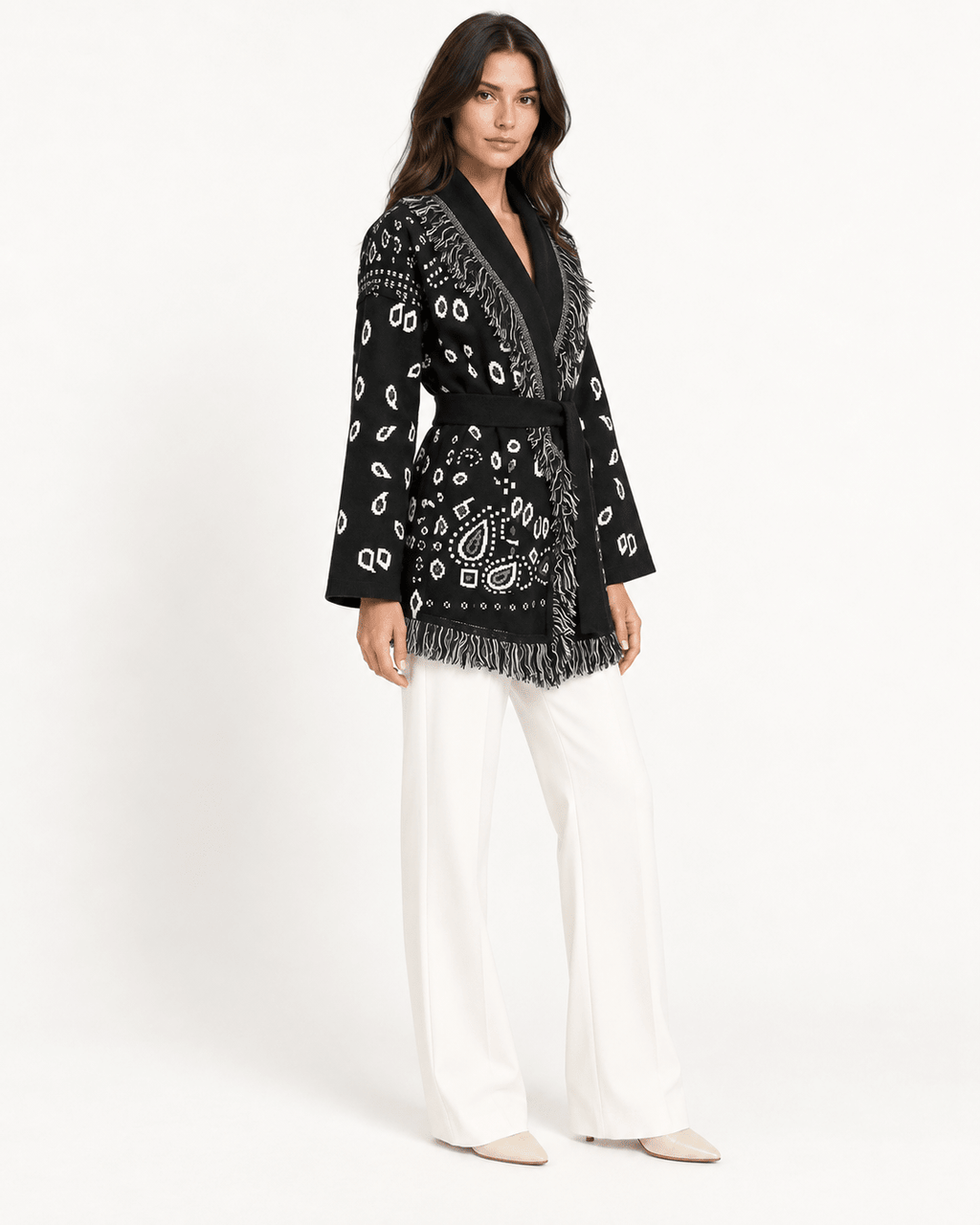 SIENNA – Schwarze Wolljacke mit Bindegürtel - ZAYVI